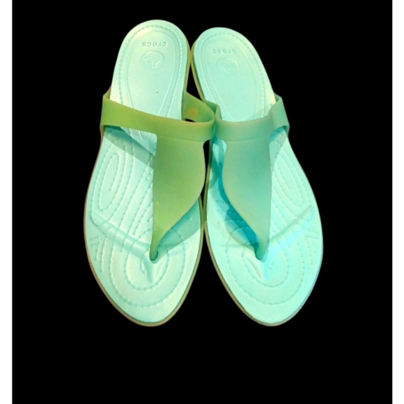 CROCS Monterey Light Green Sandals Size 10 - Picture 1 of 4